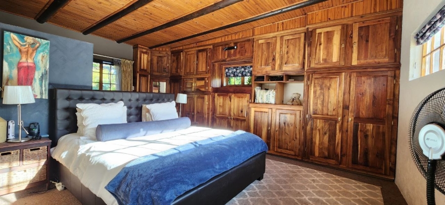 10 Bedroom Property for Sale in Joubertina Eastern Cape
